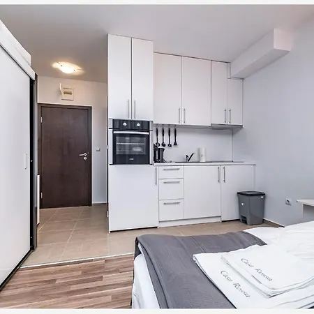 Casa Rossa 1 *